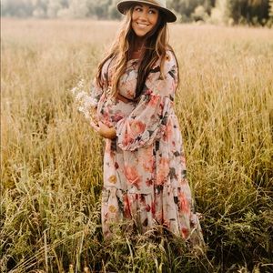 Maxi, floral, balloon sleeve,romantic,Slip insert